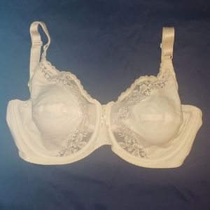 Wacol lace trimmed underwire bra 36 DD